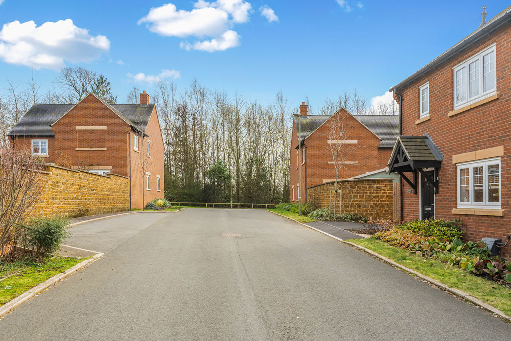 Yeoman Close Bodicote